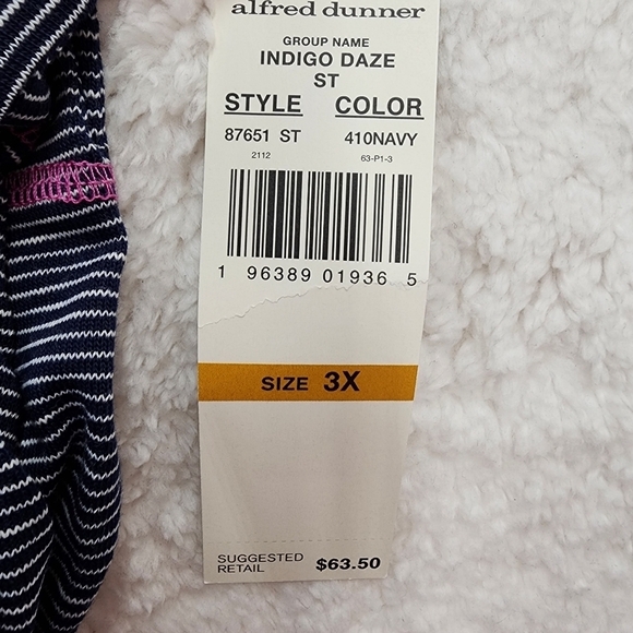 Alfred Dunner Women's Embroidered Flowers Mini Stripe Knit Top - 3X - Picture 7 of 7